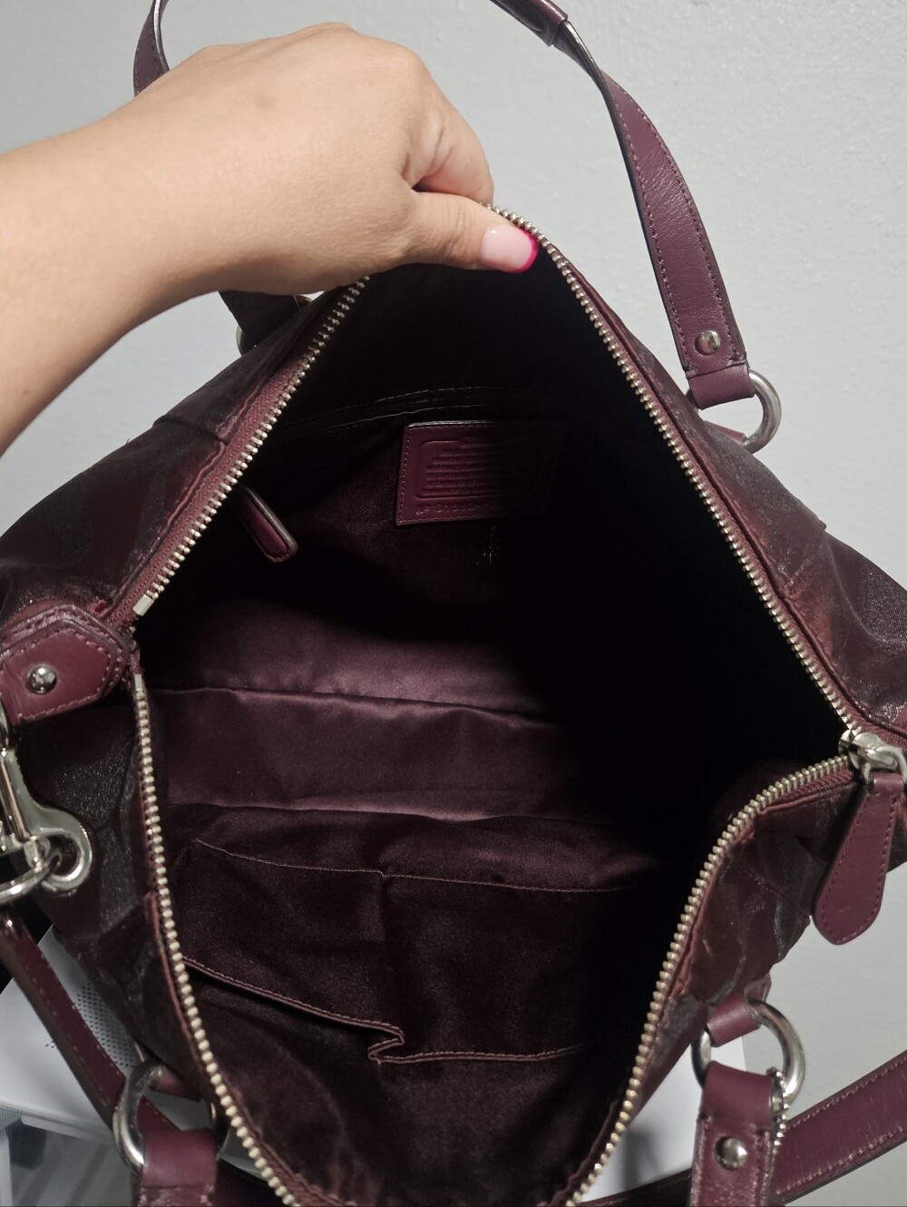 13' Coach Campbell Signature Metallic Belle Carryall in maroon sateen canvas. - Picture 7 of 10
